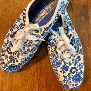 Flower Keds